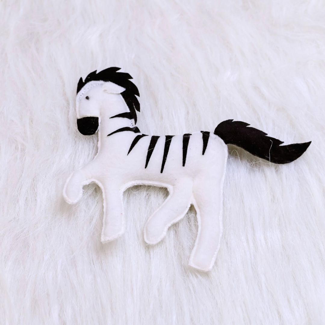 Zebra Rattle For Babies | Things To Do With 6 Month Old – B4brain